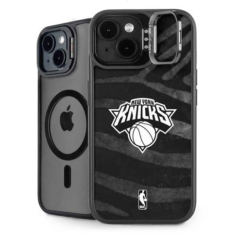 NBA New York Knicks Black Animal Print iPhone 13 Kickstand Case