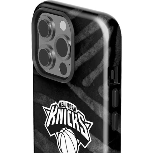 NBA New York Knicks Black Animal Print iPhone 15 Pro Impact Case