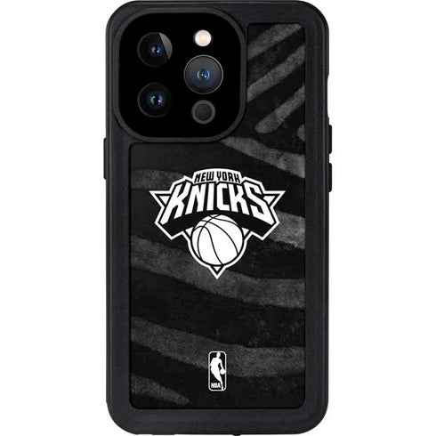 NBA New York Knicks Black Animal Print iPhone 15 Pro Waterproof Case