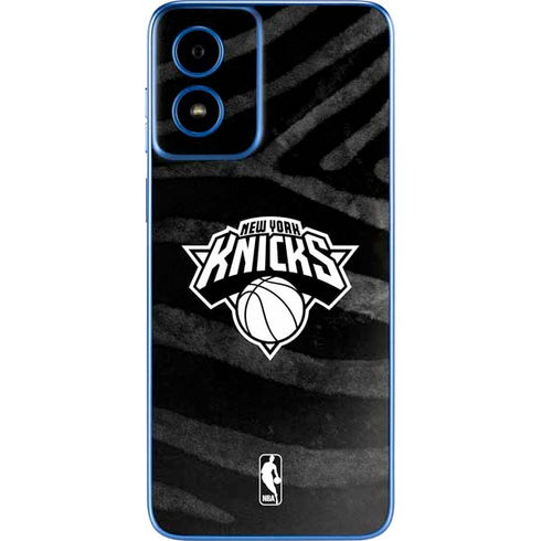 NBA New York Knicks Black Animal Print Moto G Play 4G (2024) Skin