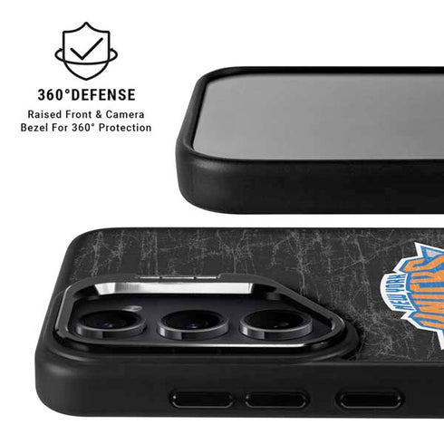 NBA New York Knicks Black Secondary Logo Galaxy S25 Kickstand Case