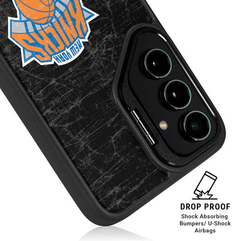 NBA New York Knicks Black Secondary Logo Galaxy S25 Kickstand Case