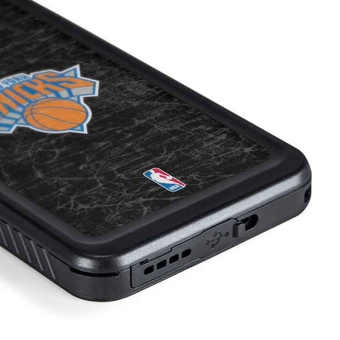 NBA New York Knicks Black Secondary Logo Galaxy S24 Plus Waterproof Case