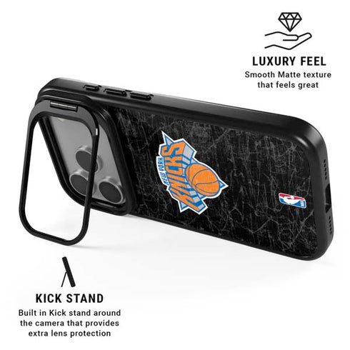 NBA New York Knicks Black Secondary Logo iPhone 17 Pro Kickstand Case