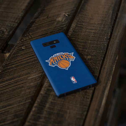NBA New York Knicks Distressed Galaxy Note 9 Skin