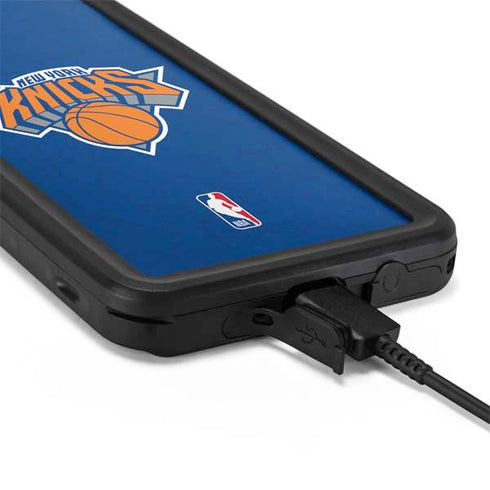 NBA New York Knicks Distressed Galaxy S20 Plus Waterproof Case