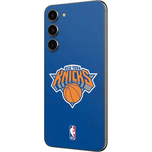 NBA New York Knicks Distressed Galaxy S23 Plus Skin