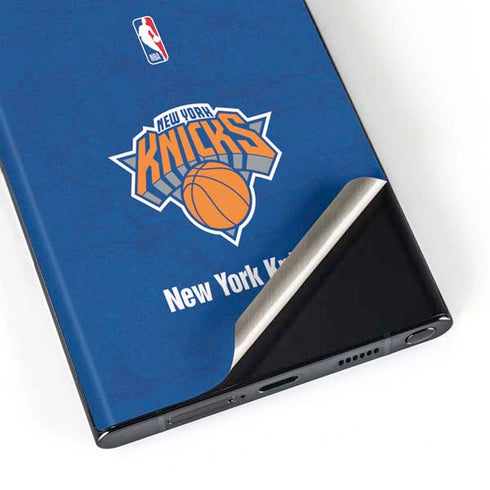 NBA New York Knicks Distressed Galaxy S23 Ultra Skin