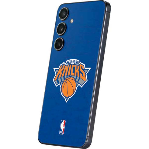 NBA New York Knicks Distressed Galaxy S24 Plus Skin