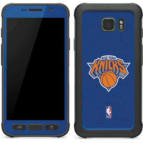 NBA New York Knicks Distressed Galaxy S7 Active Skin