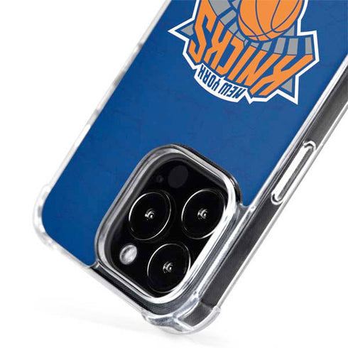 NBA New York Knicks Distressed iPhone 14 Pro MagSafe Case