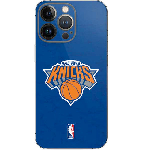 NBA New York Knicks Distressed iPhone 15 Pro Skin