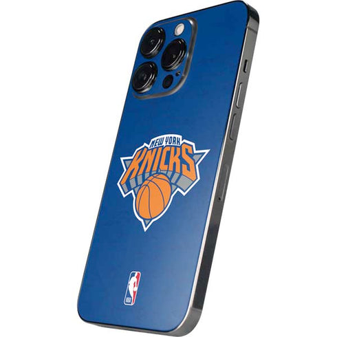 NBA New York Knicks Distressed iPhone 15 Pro Skin