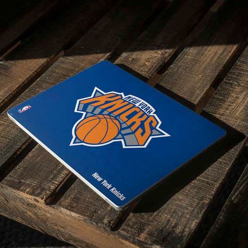 NBA New York Knicks Distressed Surface Laptop 3 13.5in Skin
