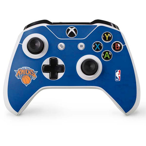 NBA New York Knicks Distressed Xbox One S Console and Controller Bundle Skin