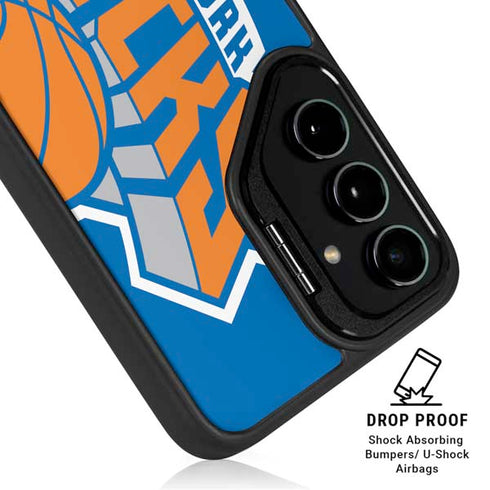 NBA New York Knicks Large Logo Galaxy S24 FE Kickstand Case
