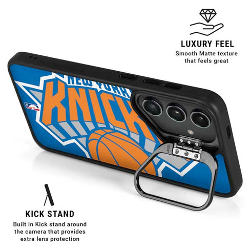 NBA New York Knicks Large Logo Galaxy S26 Kickstand Case