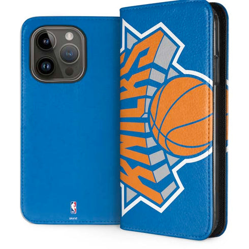 NBA New York Knicks Large Logo iPhone 15 Pro Folio Case