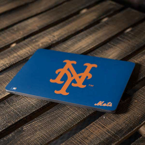 MLB New York Mets - Solid Distressed Apple MacBook Air Skin
