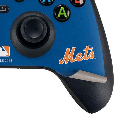 MLB New York Mets - Solid Distressed Xbox Series X Bundle Skin