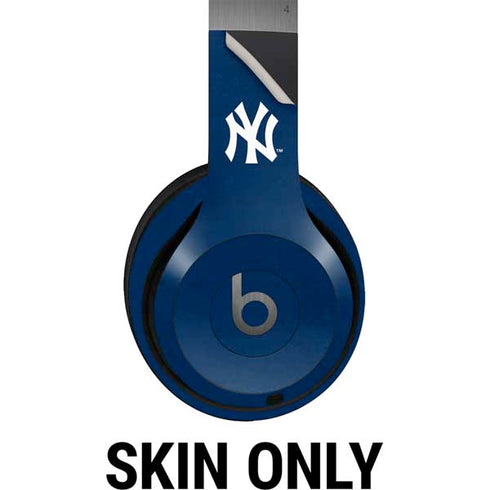 MLB New York Yankees - Solid Distressed Beats Solo 4 Wireless Headphones Skin