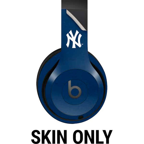 MLB New York Yankees - Solid Distressed Beats Studio Pro Wireless Headphones Skin