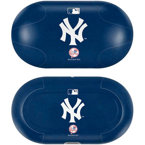 MLB New York Yankees - Solid Distressed Galaxy Buds Plus Skin