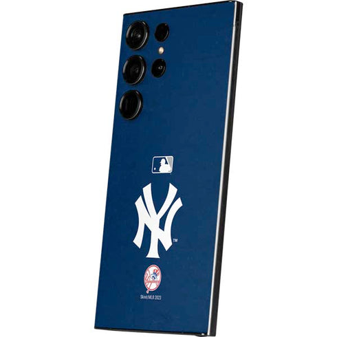 MLB New York Yankees - Solid Distressed Galaxy S24 Ultra Skin
