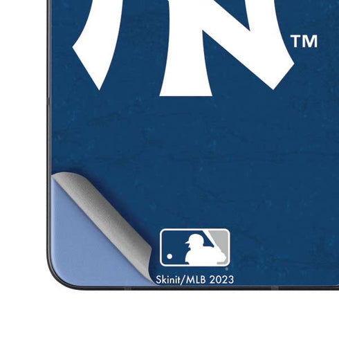 MLB New York Yankees - Solid Distressed Galaxy Z Fold5 5G Skin
