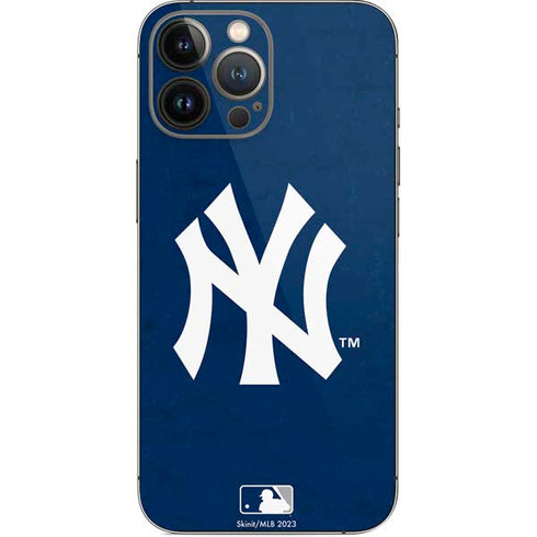 MLB New York Yankees - Solid Distressed iPhone 15 Pro Max Skin