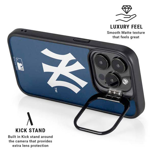 MLB New York Yankees - Solid Distressed iPhone 16 Pro Max Kickstand Case