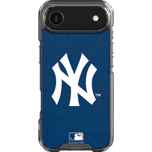 MLB New York Yankees - Solid Distressed iPhone 17 Air Clear Case