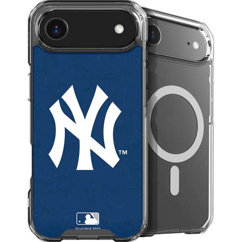 MLB New York Yankees - Solid Distressed iPhone 17 Air MagSafe Case