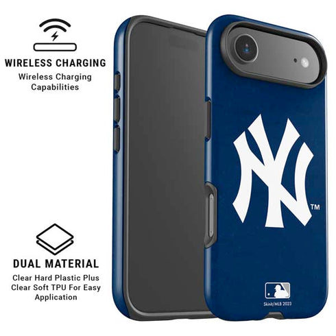 MLB New York Yankees - Solid Distressed iPhone 17 Air Magsafe Impact Case