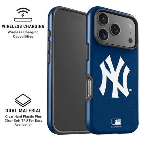 MLB New York Yankees - Solid Distressed iPhone 17 Pro Magsafe Impact Case
