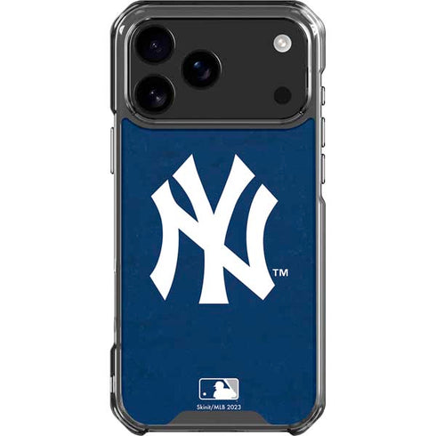 MLB New York Yankees - Solid Distressed iPhone 18 Pro Max Clear Case