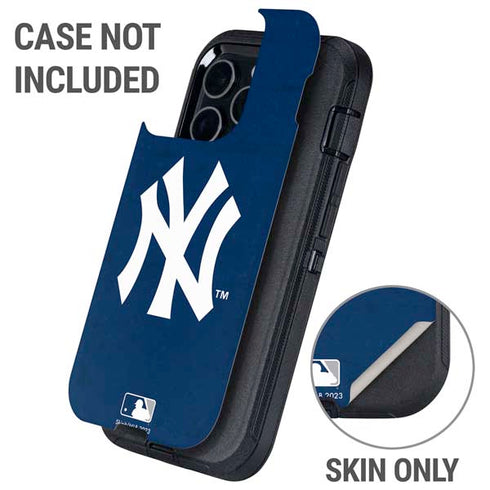 MLB New York Yankees - Solid Distressed Otterbox Defender iPhone Skin