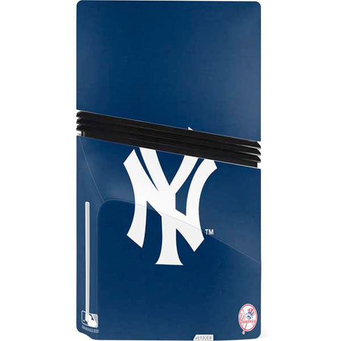 MLB New York Yankees - Solid Distressed PS5 Pro Disk Bundle Skin
