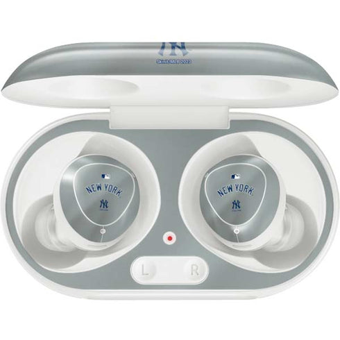 MLB New York Yankees Alternate/Away Jersey Galaxy Buds Plus Skin