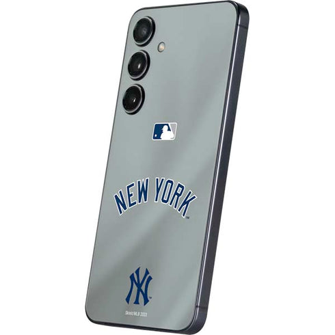 MLB New York Yankees Alternate/Away Jersey Galaxy S24 Plus Skin