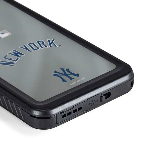 MLB New York Yankees Alternate/Away Jersey Galaxy S24 Waterproof Case