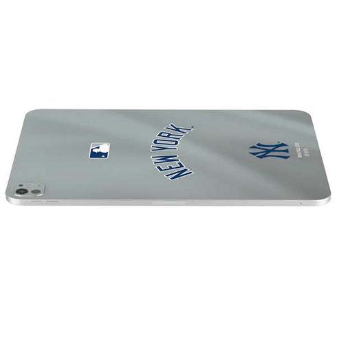MLB New York Yankees Alternate/Away Jersey iPad Pro 13in M4 (2024) Skin