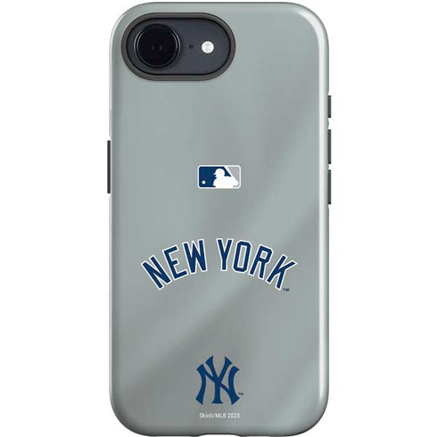 MLB New York Yankees Alternate/Away Jersey iPhone 16e Impact Case