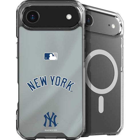 MLB New York Yankees Alternate/Away Jersey iPhone 17 Air MagSafe Case