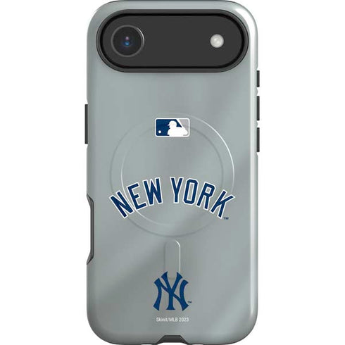 MLB New York Yankees Alternate/Away Jersey iPhone 17 Air Magsafe Impact Case
