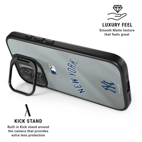 MLB New York Yankees Alternate/Away Jersey iPhone 17 Kickstand Case