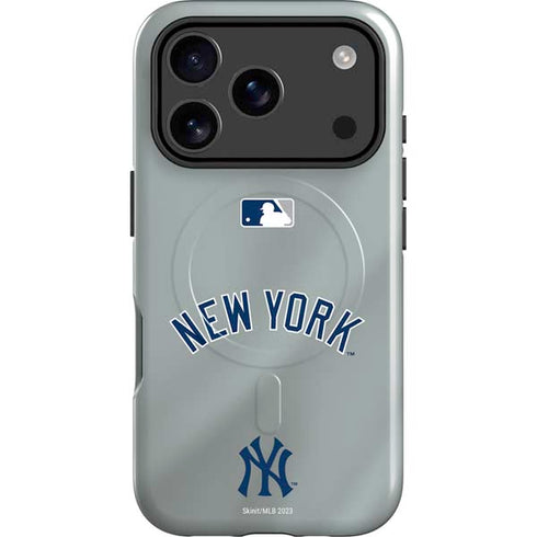 MLB New York Yankees Alternate/Away Jersey iPhone 17 Pro Magsafe Impact Case
