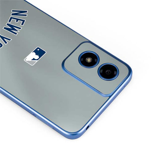 MLB New York Yankees Alternate/Away Jersey Moto G Play 4G (2024) Skin