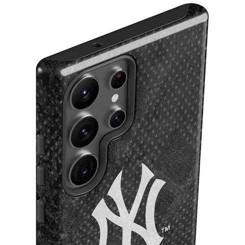 MLB New York Yankees Dark Wash Galaxy S23 Ultra Pro Case