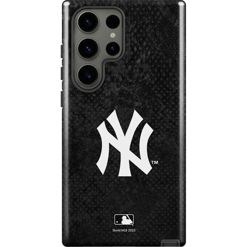 MLB New York Yankees Dark Wash Galaxy S23 Ultra Pro Case